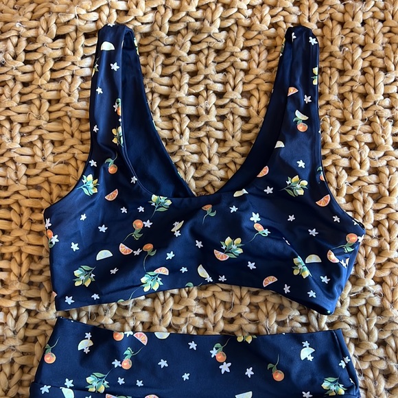 Oranges Mid Rise Bikini - Picture 6 of 8